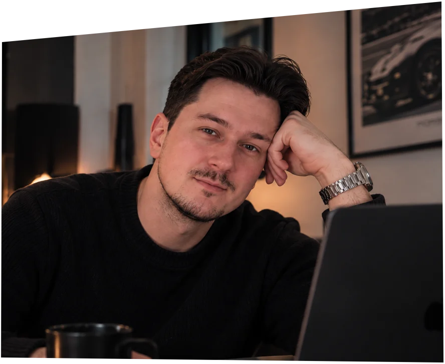 Shamil Musaev at his desk
